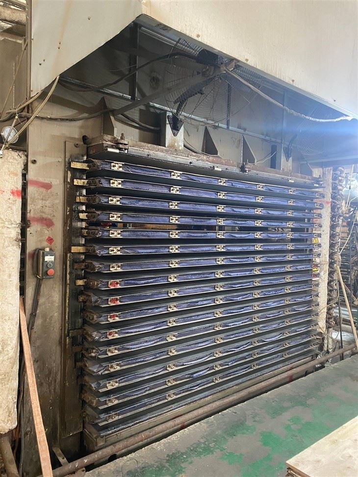 Multi-opening melamine laminating press machine